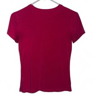 Vibrant Pink Women's Short Sleeve Tee